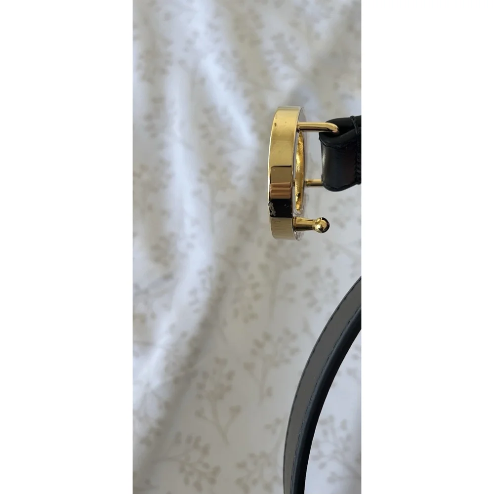 NWD Burberry Black Belt Gold Circular Logo Buckle Classic Women’s Size Small